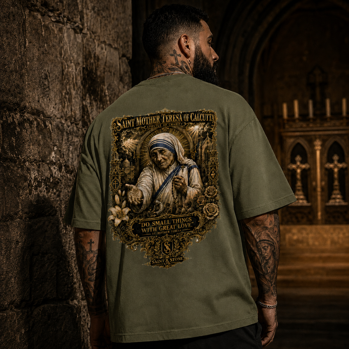 Saint Mother Teresa of Calcutta Oversized T-Shirt