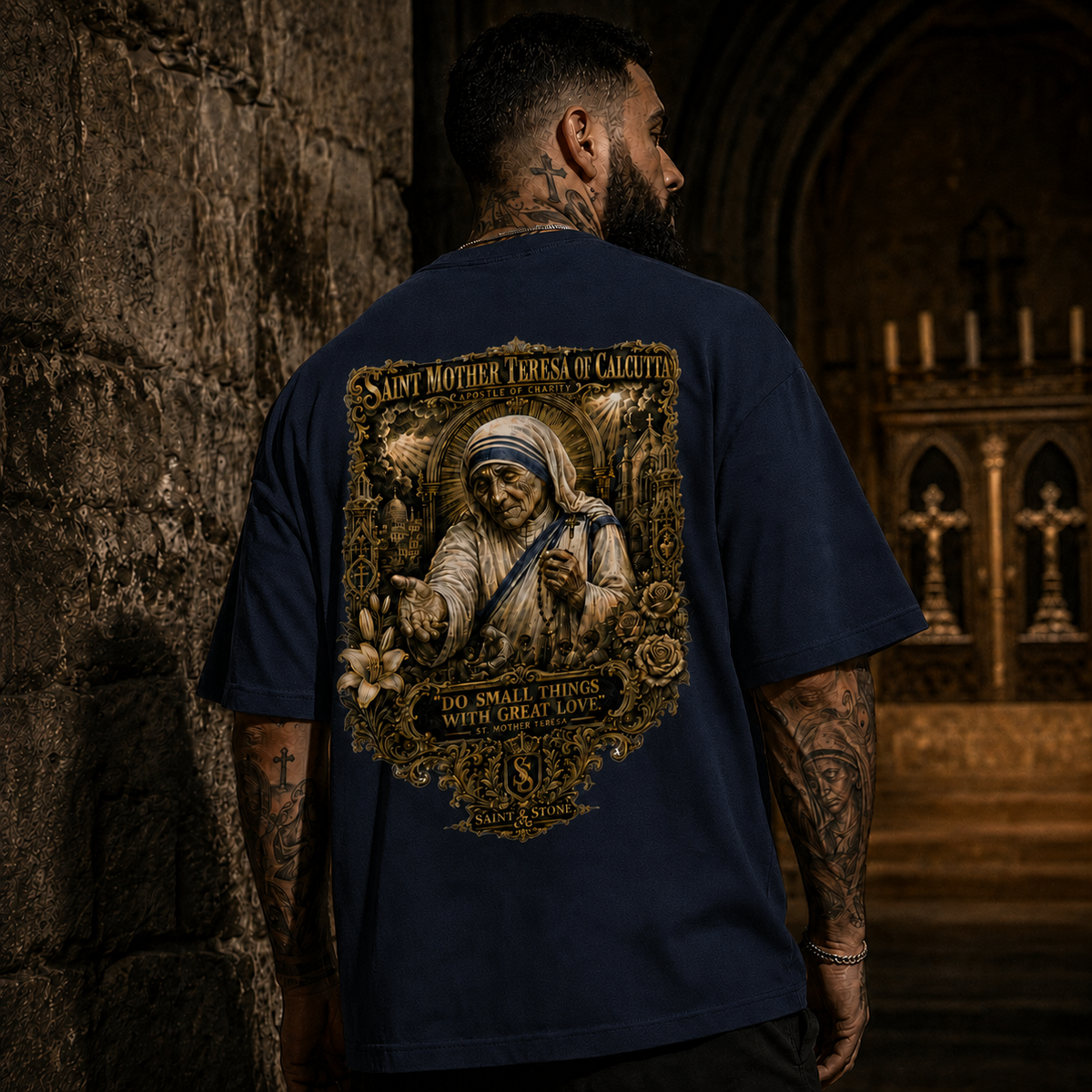 Saint Mother Teresa of Calcutta Oversized T-Shirt